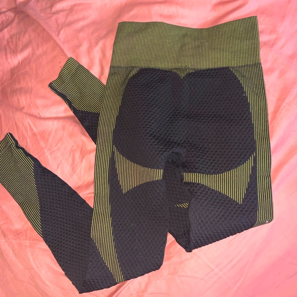 Two Piece Workout Set - image 5